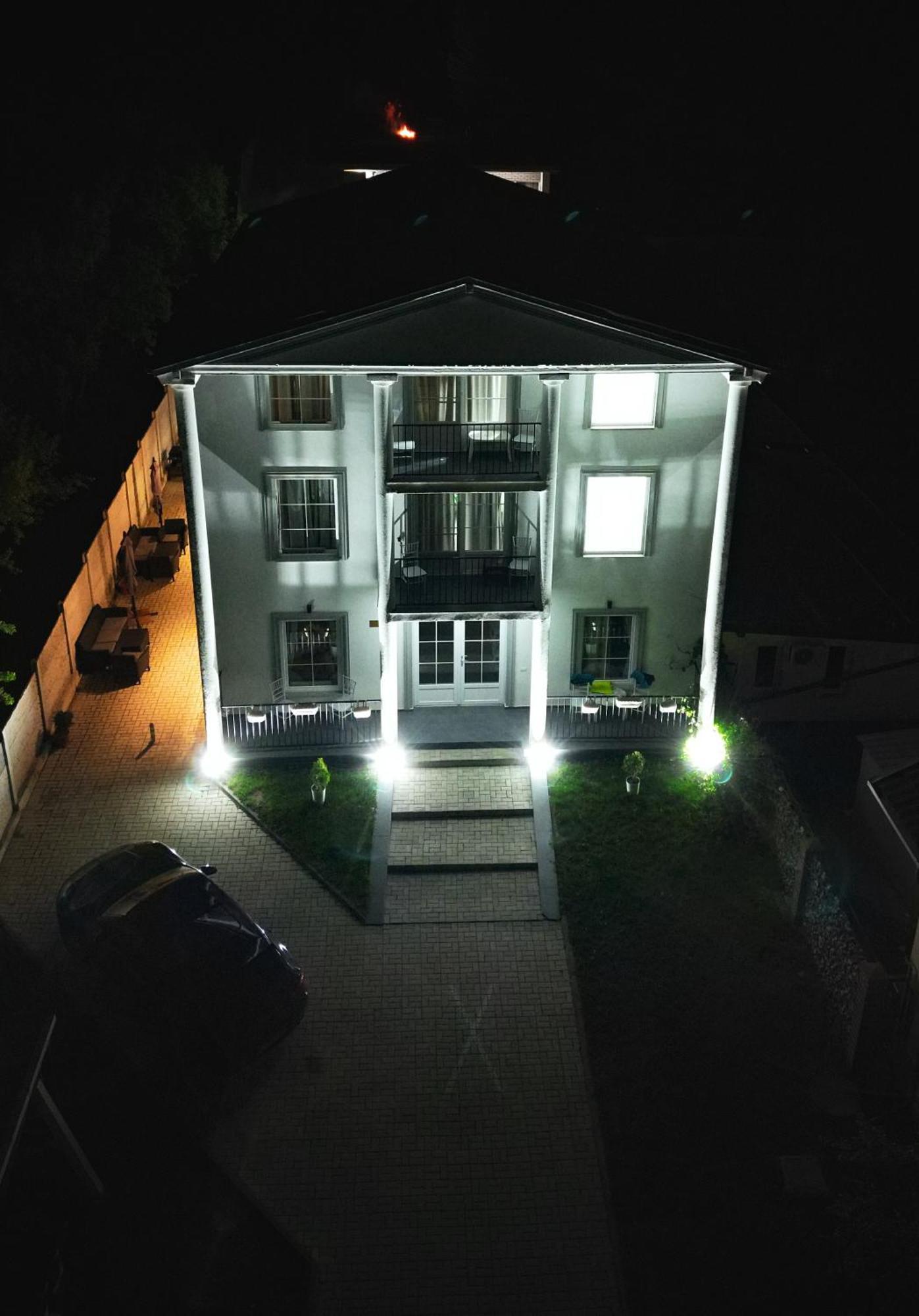 Green Hill Villa Calimanesti Exterior photo